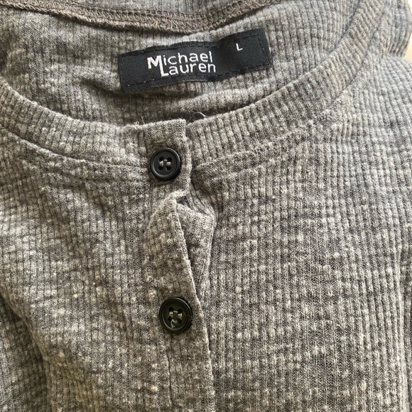 NWT Michael Lauren REVOLVE Size L Gray Vance Fitted Ribbed Henley Top Thumbhole - Picture 8 of 8